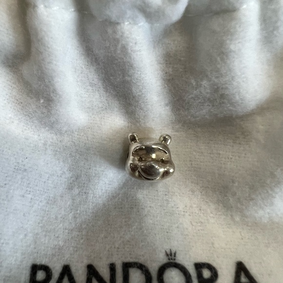 Pandora Winnie the Pooh charm - Picture 3 of 6